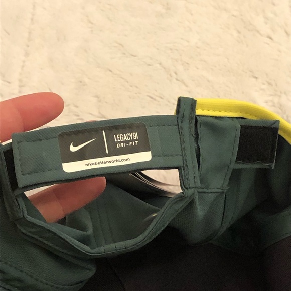 Nike Oregon Ducks Legacy9I Dri Fit Green adjustable Golf Coaches Hat Cap - Picture 4 of 10